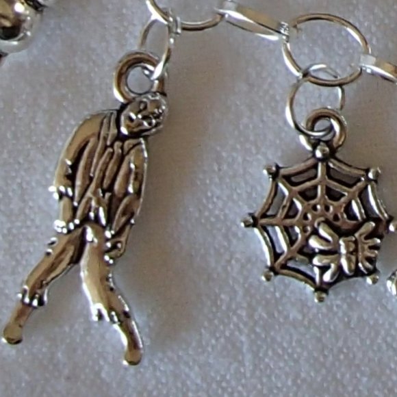 Halloween Theme 13 Charm Bracelet SP New Handcrafted + Organza Roses Gift Bag - Picture 10 of 14